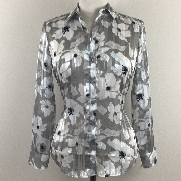 Banana Republic Tops - Banana Republic Floral Blouse Long Sleeve Size XSP